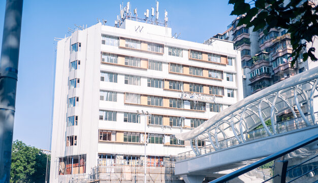城市现代建筑仰天俯视