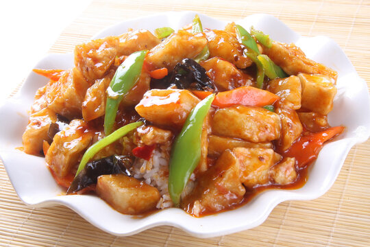 鱼香茄子盖浇饭