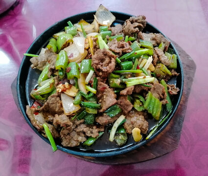 铁板牛肉