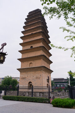 周至县八云塔