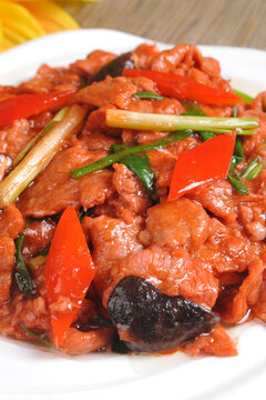香菇炒肉
