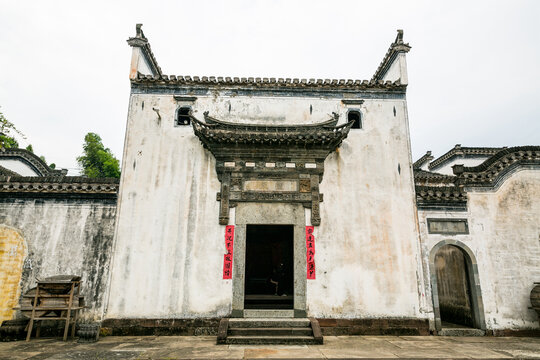 徽派建筑大门古木门