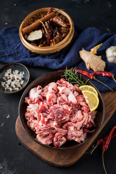带骨牛肉