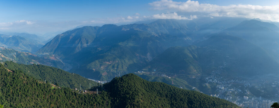怒江大峡谷自然风光