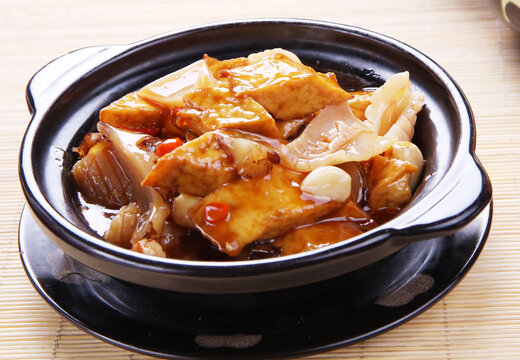 三鲜豆腐煲