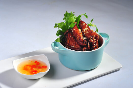 辣味蒜香鸡中翅