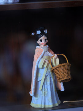 彩塑人偶
