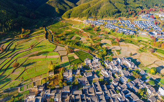 皖南黄山卢村航拍秋日秀色
