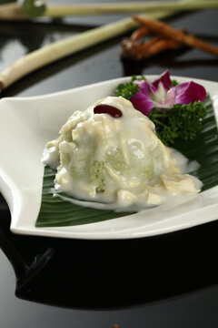 榴莲椰汁糯米饭