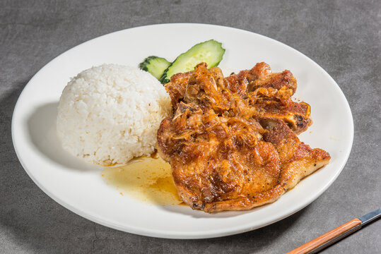葱油猪扒饭