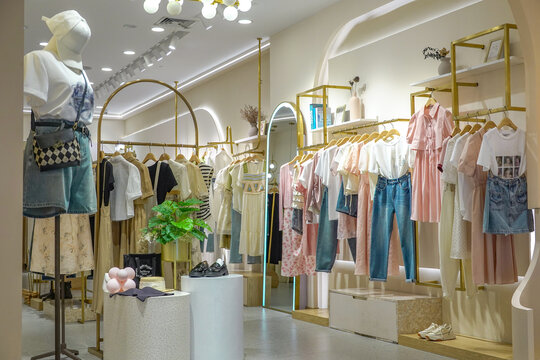 女装店