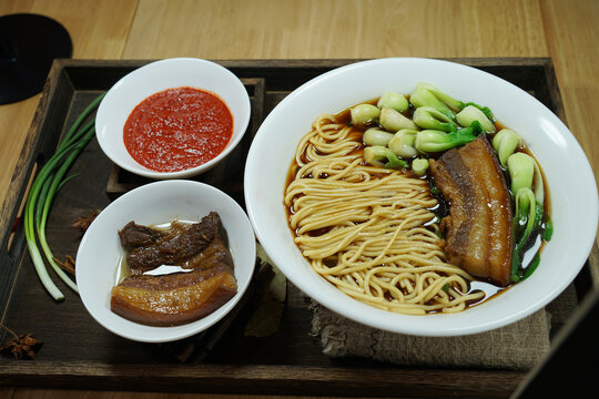 大肉面