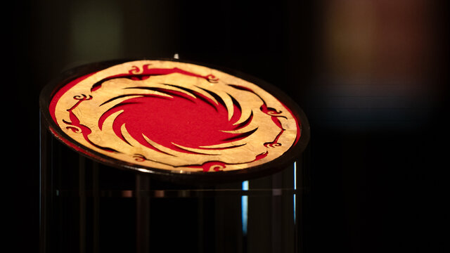 成都金沙遗址博物馆的商周太阳神鸟金饰