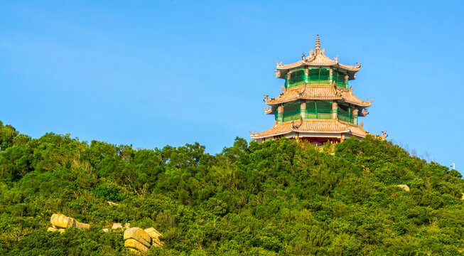 远眺蜜月阁