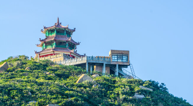 远眺蜜月阁