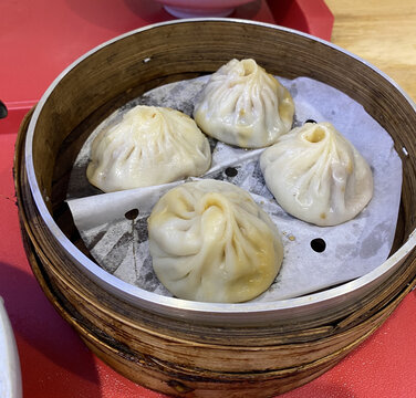 灌汤包
