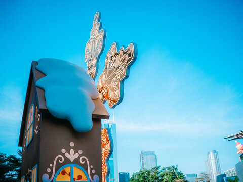 广州天河天环广场圣诞节装饰元素