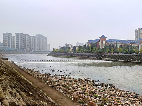 荥经经河河提拦河坝景观