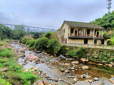 烟溪沟小溪河流