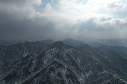 大山雪景