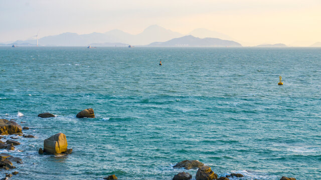 东澳岛海天一色