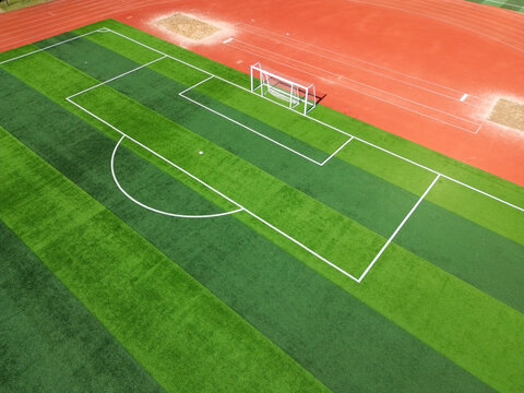 学校足球场