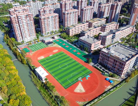 学校足球场