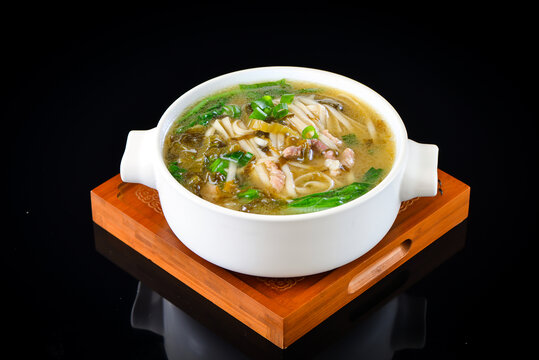 雪菜肉丝面
