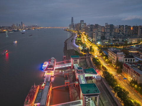 武汉长江大桥夜景