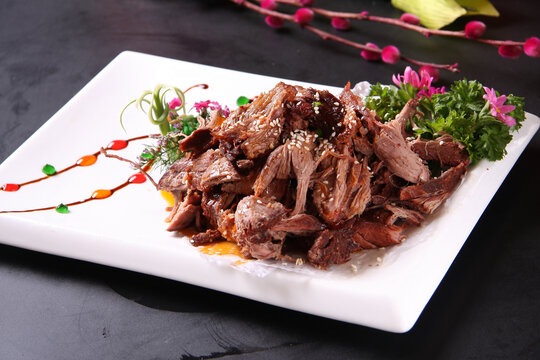 手撕驴肉