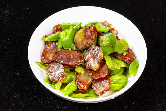 青椒炒腊肠