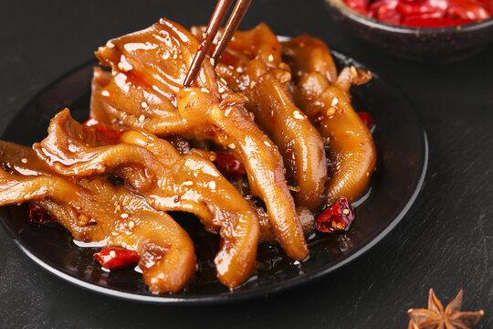 麻辣鸭掌