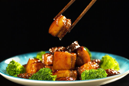 鲍鱼红烧肉