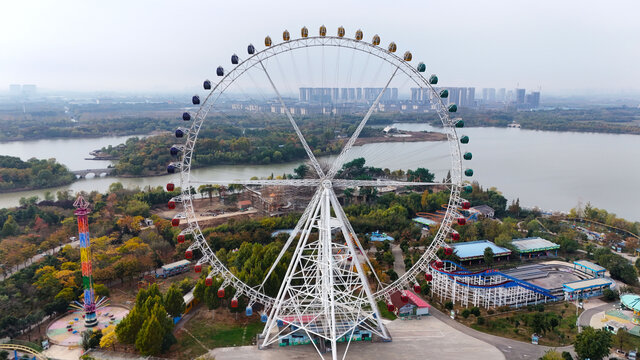 深秋潘安湖风光