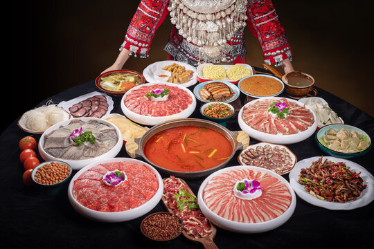 酸汤火锅酸汤锅底酸汤牛肉
