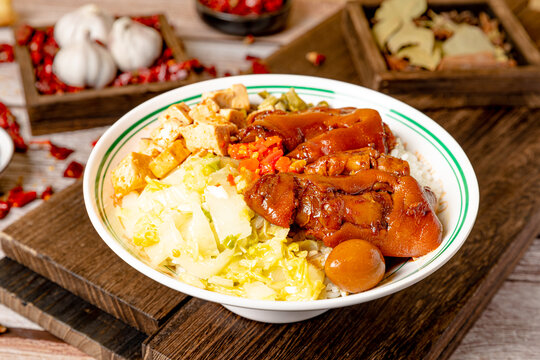 卤味猪蹄套餐