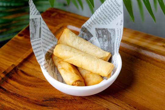 油炸小春卷
