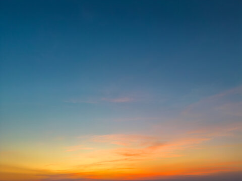 航拍晚霞天空
