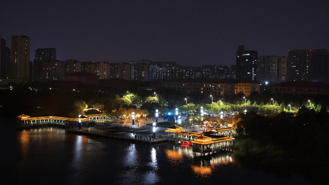 齐盛湖夜景