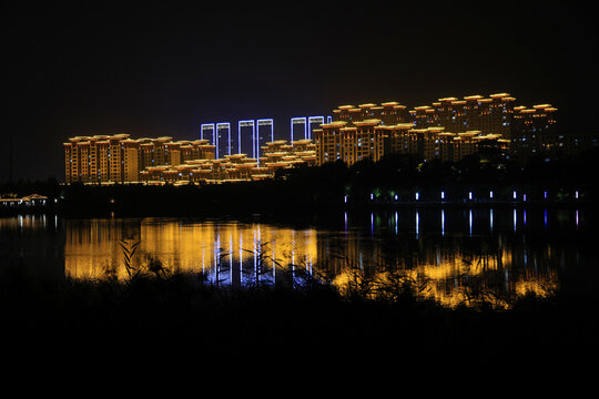齐盛湖夜景