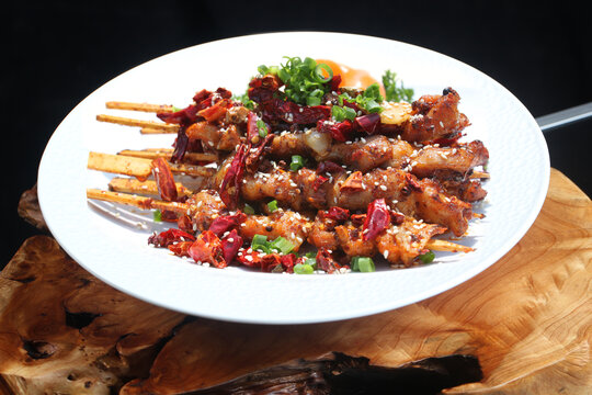 孜然骨肉相连