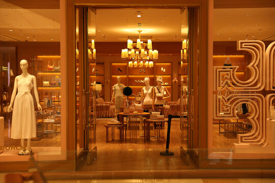 女装店