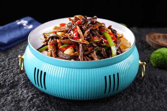 小炒鹿茸菌