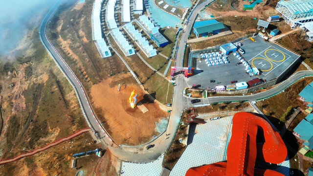 牛背山山顶公路建筑