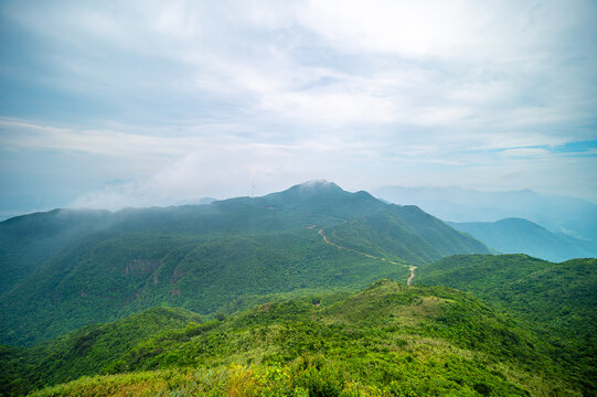 隆文老村风车山