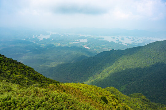 广东江门台山隆文老村风车山风光