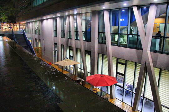 上海交通大学夜景