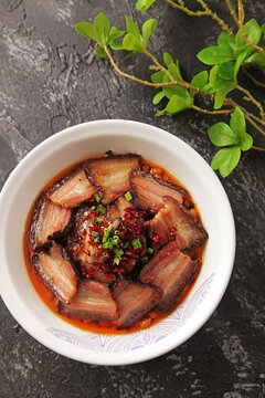 蒸腊肉