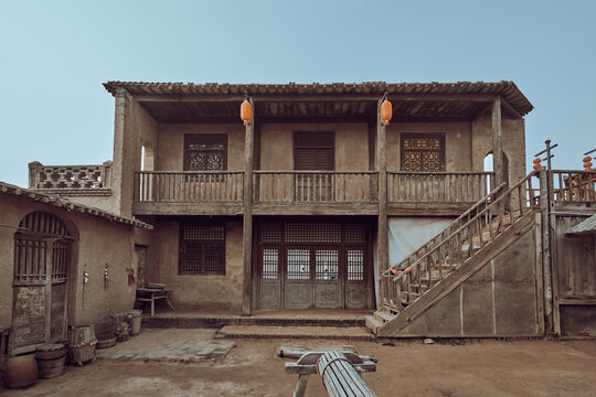西部农家小楼