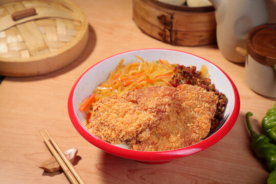 鸡排饭